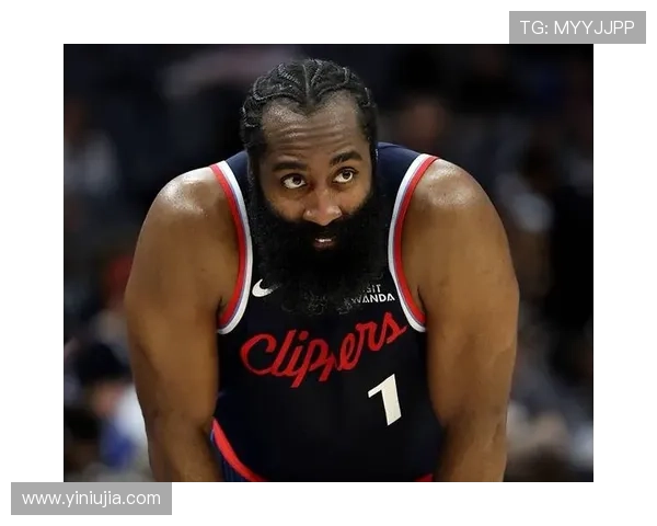 快船与独行侠半场激战哈登领衔快船领先克莱与马绍尔表现不俗 快船与独行侠半场激战哈登领衔快船领先克莱与马绍尔表现不俗